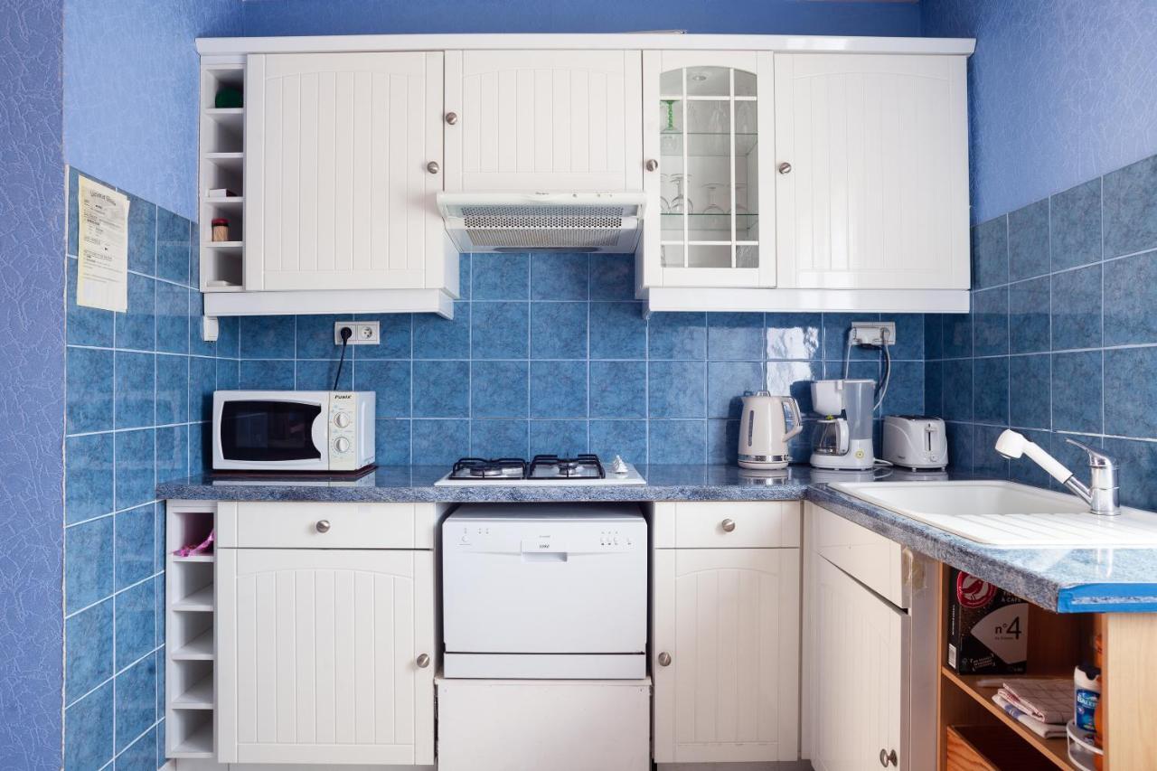 Appartement Avec Piscine Et Cuisine Roquefort-la-Bédoule Exterior foto