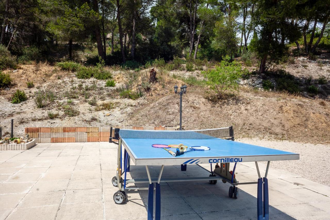 Appartement Avec Piscine Et Cuisine Roquefort-la-Bédoule Exterior foto