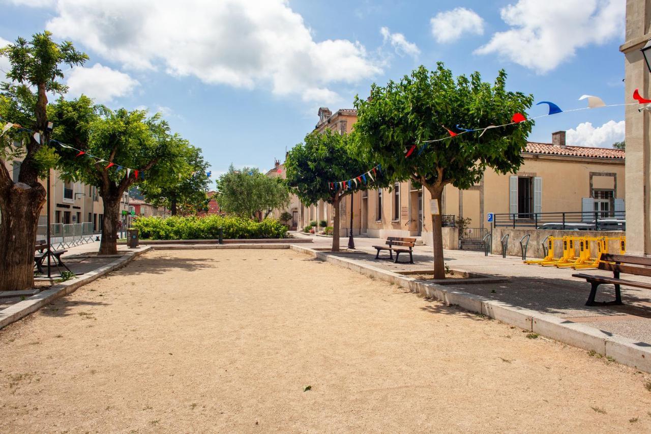 Appartement Avec Piscine Et Cuisine Roquefort-la-Bédoule Exterior foto